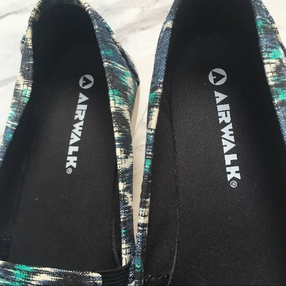 Airwalk | Blue Canvas Flats - Picture 4 of 8